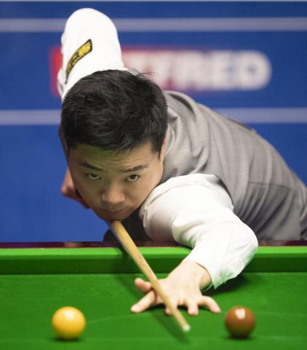 的赛事中 的赛事中